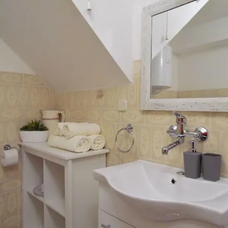 Mita Apartment